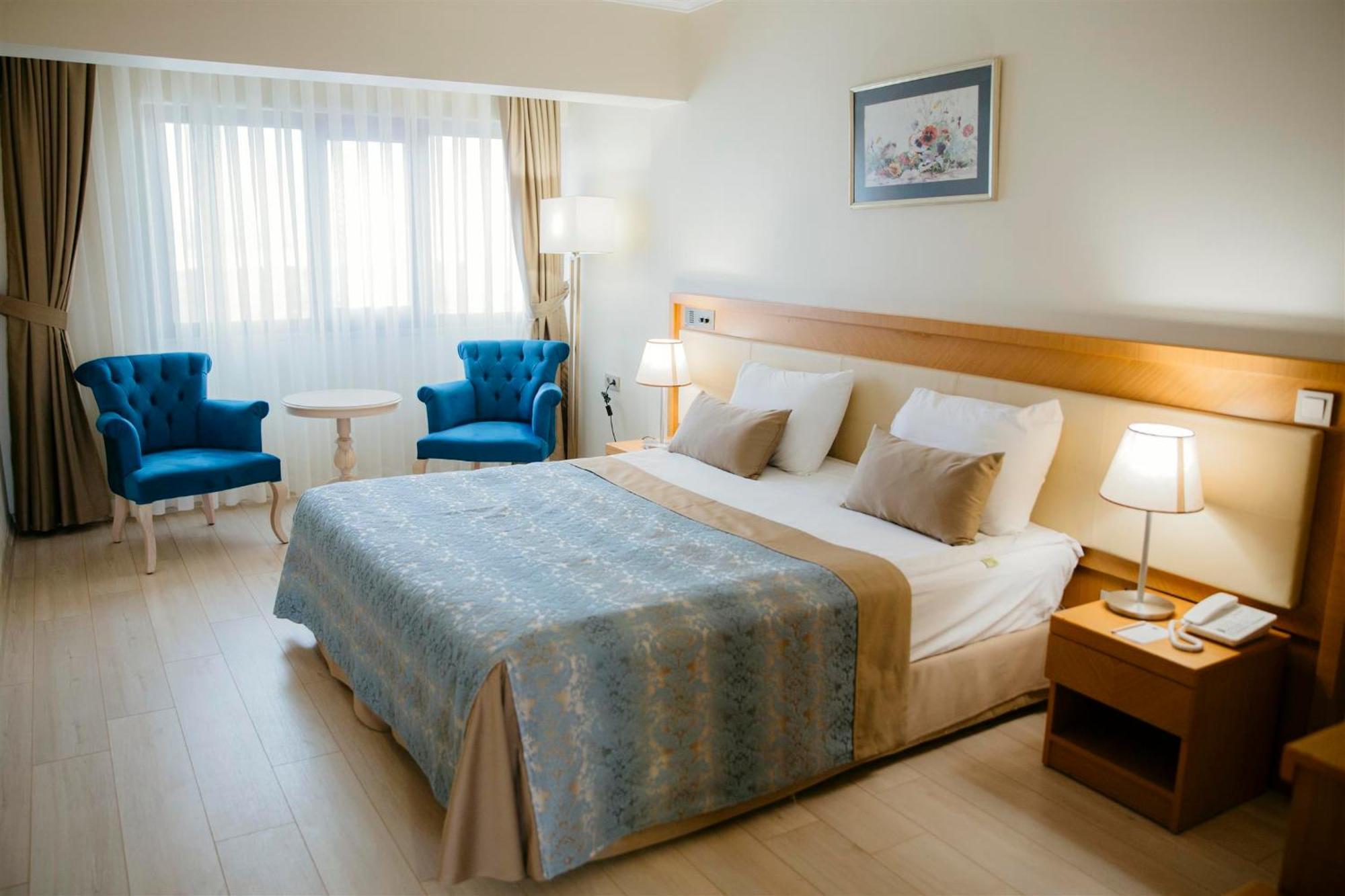 Patalya Lakeside Resort Hotel Golbasi  Экстерьер фото